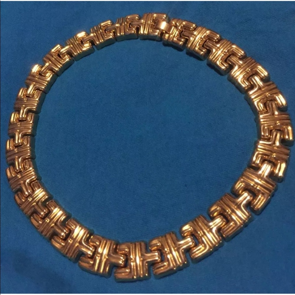 Gold-vintage necklace